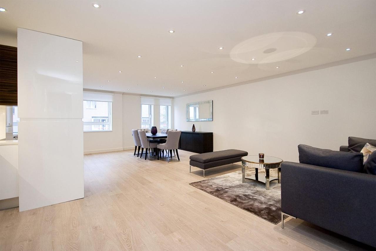 Stunning 2-Bedroom-Hosted By Sweetstay ลอนดอน ภายนอก รูปภาพ